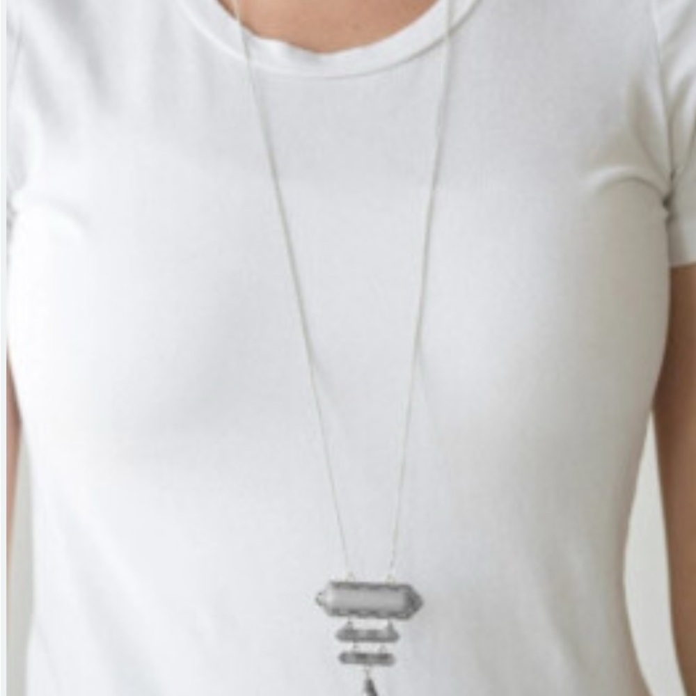 Elegant Silver Pendant Necklace